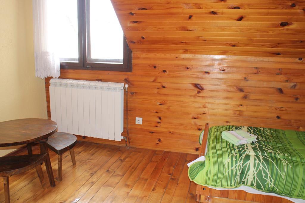 Hostel Hikers Den Žabljak Zimmer foto