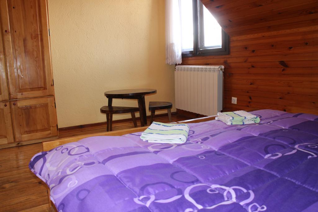 Hostel Hikers Den Žabljak Zimmer foto